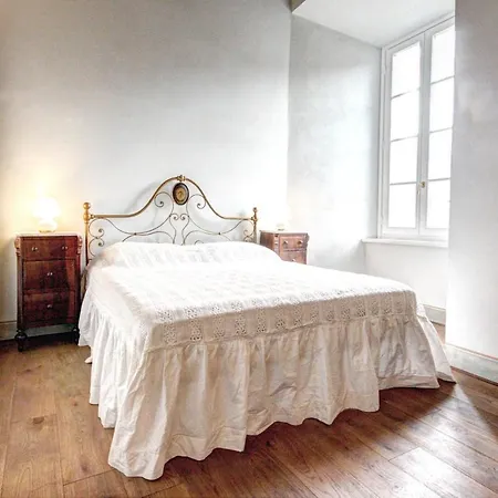 Апартаменти Palazzo Bichi Ruspoli-Historical Home-Very Central Сієна