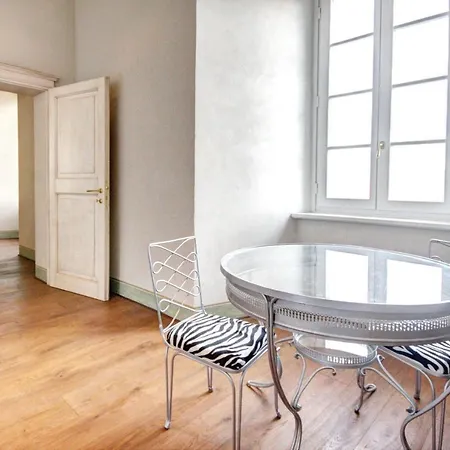 Palazzo Bichi Ruspoli-Historical Home-Very Central