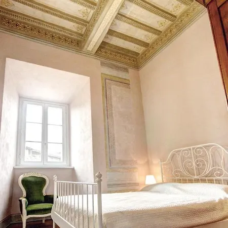 Palazzo Bichi Ruspoli-Historical Home-Very Central Апартаменти Сієна