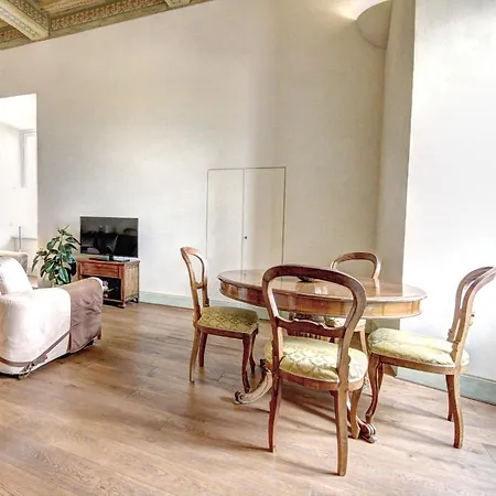 Palazzo Bichi Ruspoli-Historical Home-Very Central Сієна